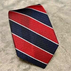 Tommy Hilfiger Red & Blue Striped Silk Blend Tie NWOT 3.25” Wide 58” Long